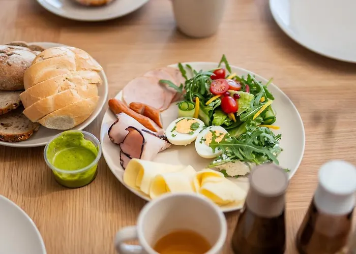 Penthouse Lighthouse Surfingbird *